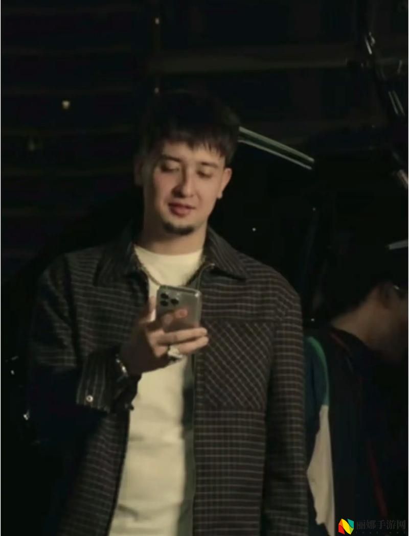 俄罗斯rapper潮水老狼
