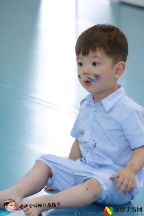 力得摸太嗯哼嗯哼嗯哼什么歌